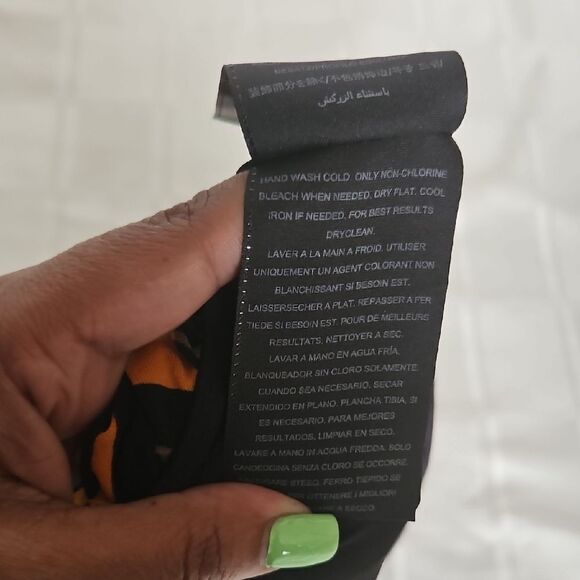 Guess by Marciano Vibrant Abstract Bubble Hem Mini Skirt - Picture 6 of 16